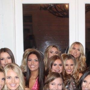 Meet your Posher, Taylor